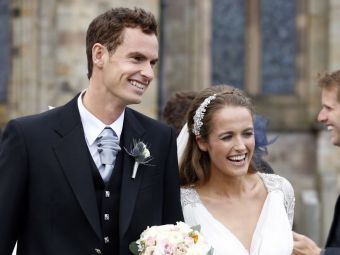 
	Andy Murray a avut parte de o nunta ca in povesti! Tenismenul s-a casatorit in Scotia si i-a chemat si pe fani la petrecere
