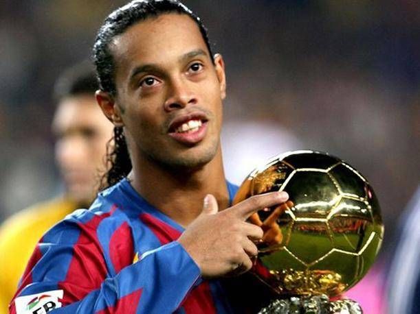 O zi TRISTA pentru fotbal. Ronaldinho se retrage la finalul sezonului! Ce petrecere de ADIO pregateste_2
