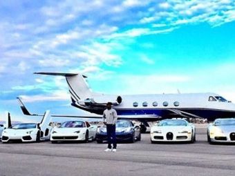 Avioane, masini, vile, bijuterii, LUX! Pe ce si-a spart Mayweather averea incredibila de 400 mil dolari! Super FOTO