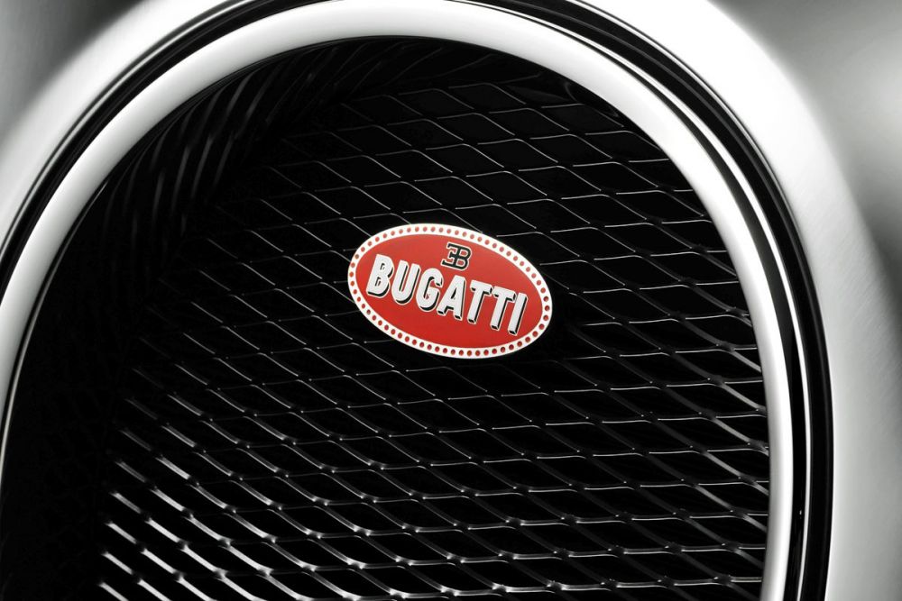 FOTO Bugatti lanseaza o noua CAPODOPERA! Ce viteza anunta Chiron, masina care inlocuieste Veyron din 2016_1