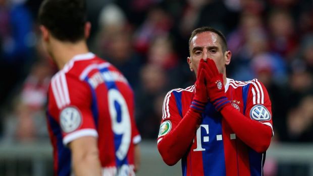 
	Lovitura dupa lovitura pentru Bayern! Umiliti de Messi si Neymar, nemtii nu se vor baza pe Ribery si Robben nici la retur
