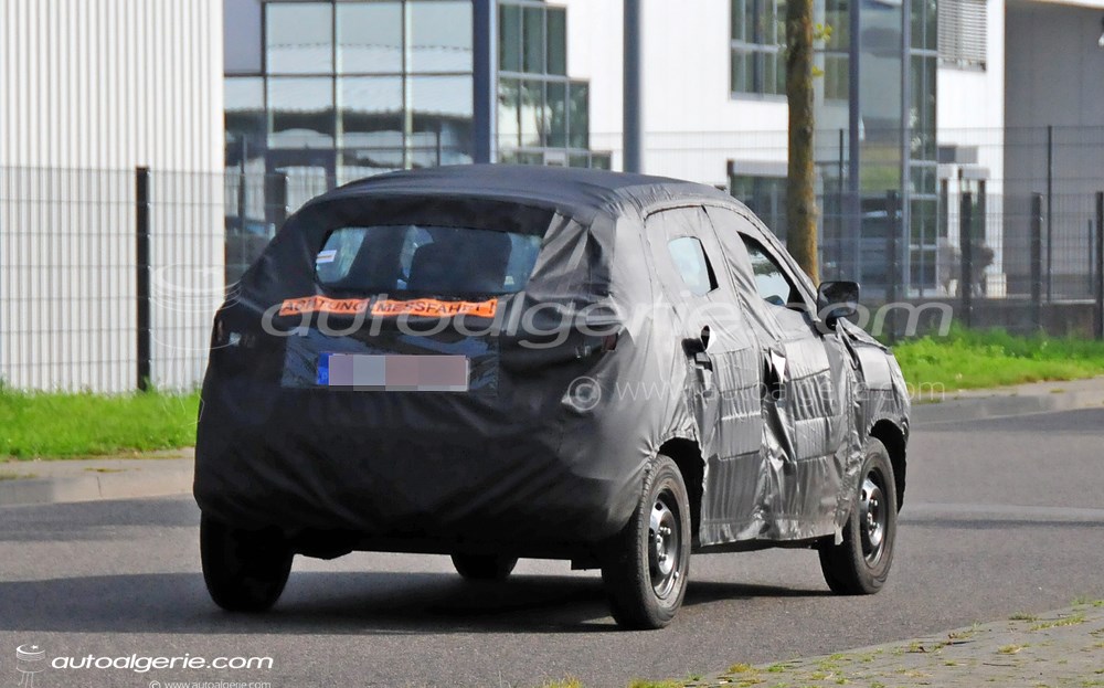 FOTO Dacia a scos masina de 5000 de euro la teste pe strazi. Primele informatii despre modelul pregatit sa cucereasca planeta_4