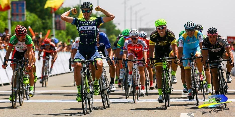 Performanta unica in istoria ciclismului romanesc! Edi Grosu, locul 5 in etapa a 13-a din Giro! Aru, in roz, dupa ce Contador a cazut_1