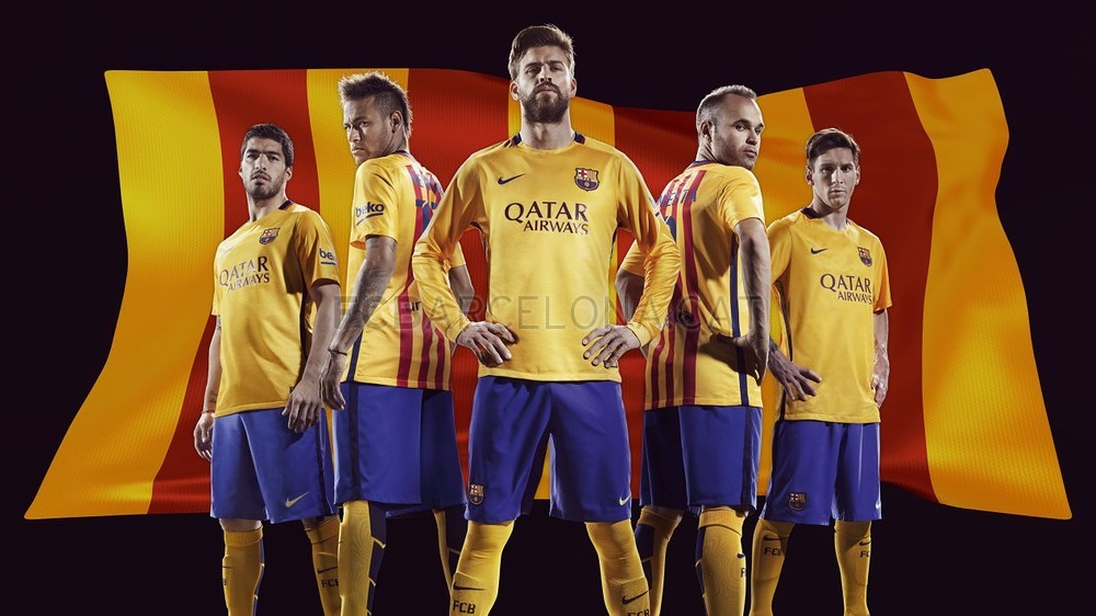 Barca si-a prezentat echipamentul pentru sezonul urmator! Catalanii vor juca pentru prima data in dungi orizontale! FOTO _4