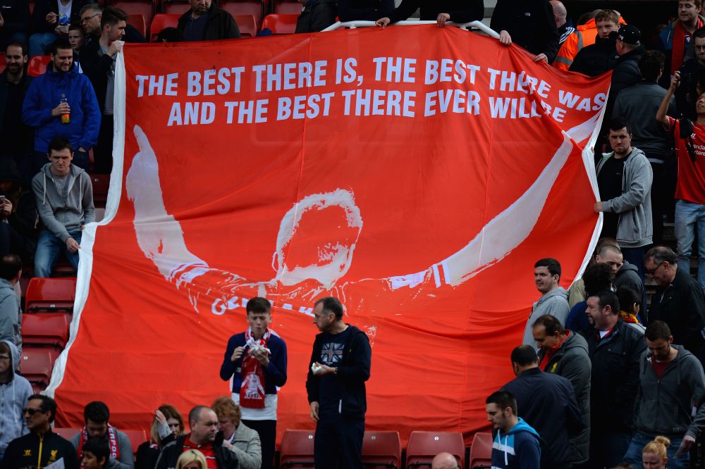 Scrisoare emotionanta a omului care se confunda cu Liverpool: "Voi m-ati ajutat sa-mi indeplinesc visele". Mesajul de despartire al lui Stevie G pentru fani_5