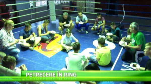 Show in ringul de box la Ploiesti! Ce s-a intamplat e dincolo de ORICE bataie a supercampionilor din sala :)