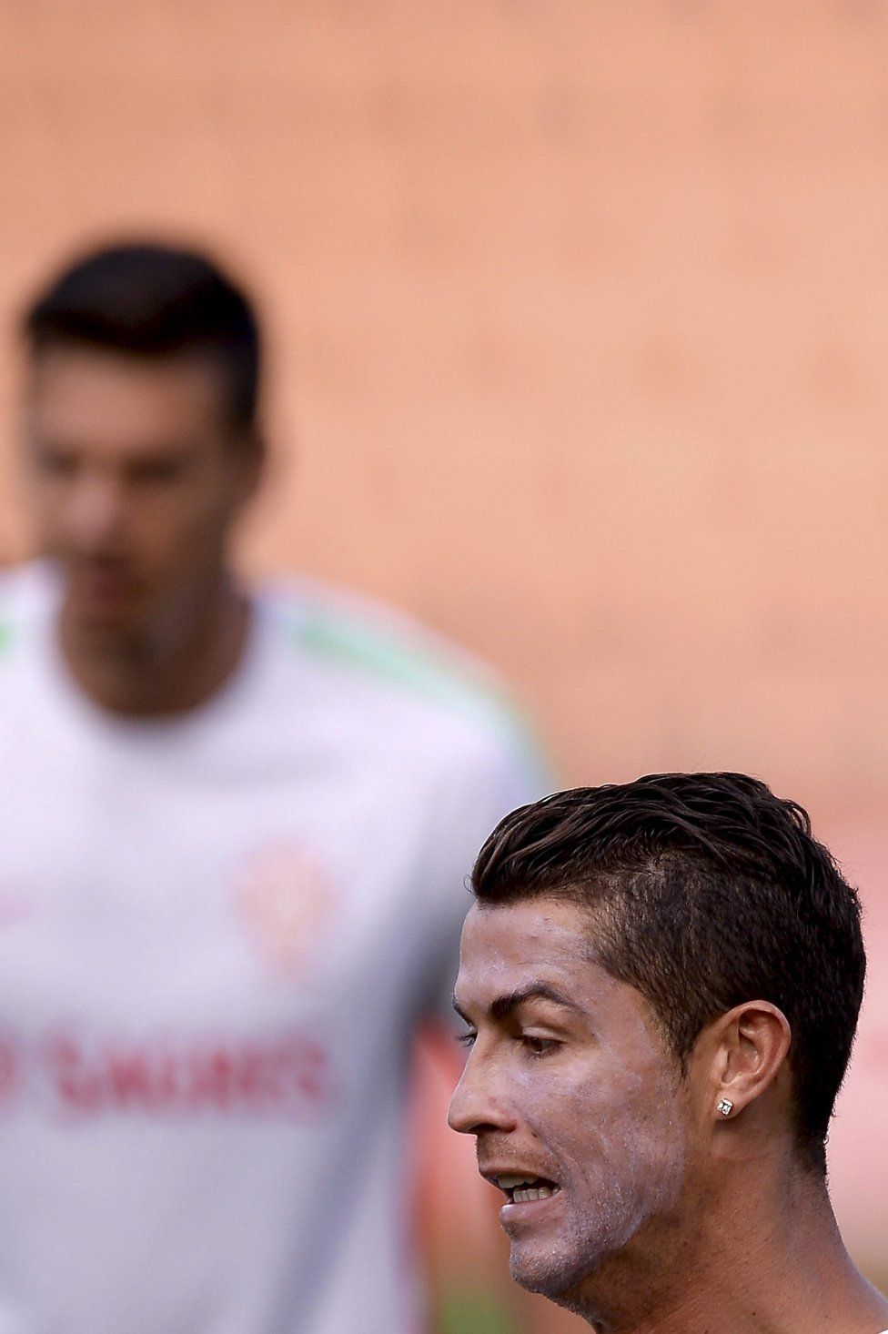 FOTO INCREDIBIL! Ce si-a facut Cristiano Ronaldo la ultimul antrenament al Portugaliei! Cum a aparut starul lui Real_1