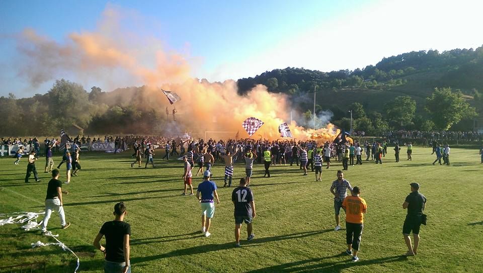 FOTO | Sarbatoare la Timisoara! Banatenii au echipa in Liga I, dar continua sa sprijine "adevarata Poli". ASU a promovat in divizia a 3-a_2