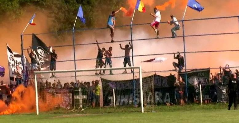 FOTO | Sarbatoare la Timisoara! Banatenii au echipa in Liga I, dar continua sa sprijine "adevarata Poli". ASU a promovat in divizia a 3-a_7