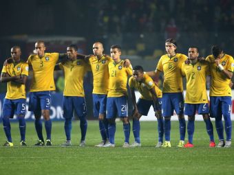 
	Dezvaluiri socante de la nationala Braziliei! Ce s-a intamplat cu 15 jucatori inaintea meciului cu Paraguay! Unul a fost scos de pe teren in meci pentru ca nu mai rezista
