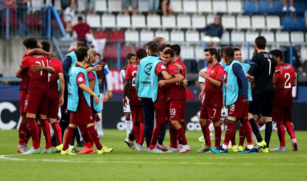 Nationalele care au oferit un moment scandalos la Euro U21 isi disputa finala! Portugalia, umilinta incredibila pentru Germania care i-a dat Romaniei 8-0_4