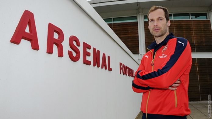 Dupa 11 ani la Chelsea, Petr Cech a semnat oficial cu Arsenal. Primele imagini cu ultimul transfer al lui Wenger. FOTO_2