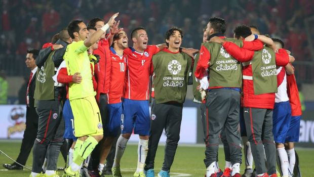 
	VIDEO Chile, prima FINALISTA de la Copa America! Vargas a calificat-o cu GOLUL turneului! Rezumat Chile 2-1 Peru
