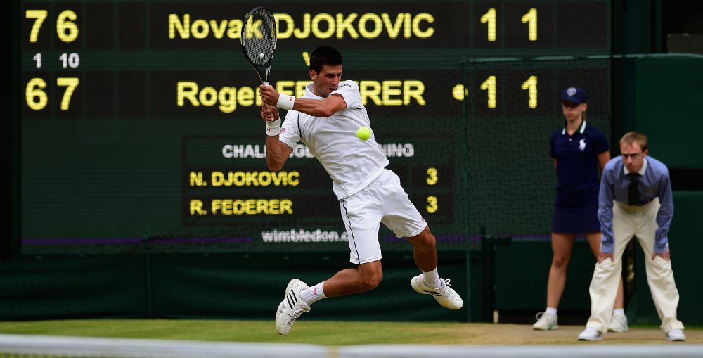 Novak Djokovici a castigat marele trofeu de la Wimbledon, dupa o finala fascinanta impotriva lui Federer: 7-6, 6-7, 6-4, 6-3_16
