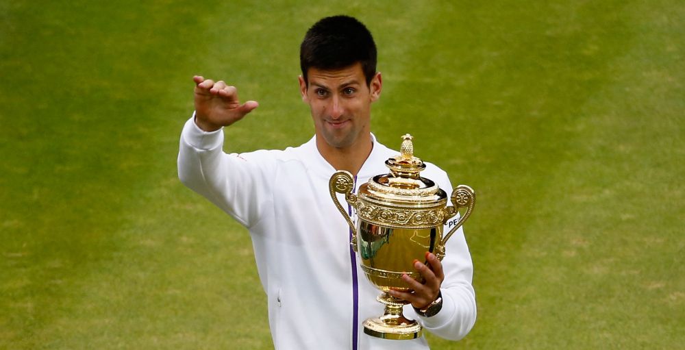 Novak Djokovici a castigat marele trofeu de la Wimbledon, dupa o finala fascinanta impotriva lui Federer: 7-6, 6-7, 6-4, 6-3_20