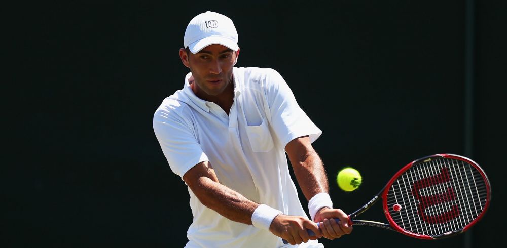 Novak Djokovici a castigat marele trofeu de la Wimbledon, dupa o finala fascinanta impotriva lui Federer: 7-6, 6-7, 6-4, 6-3_4