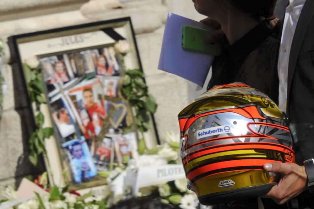 Imagini DUREROASE! Formula 1 si-a luat adio de la Jules Bianchi, pilotul care a murit dupa 9 luni de coma. FOTO_1