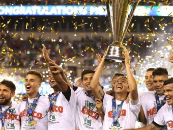 
	VIDEO &amp; FOTO | Mexic, campioana Gold Cup 2015, dupa o finala nebuna cu Jamaica, disputata in fata a 70 de mii de oameni
