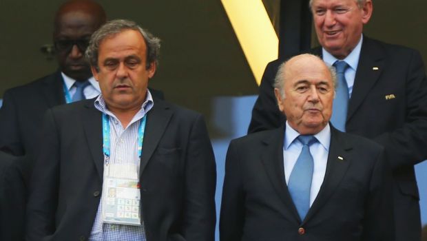 
	Platini si-a anuntat OFICIAL candidatura la sefia FIFA! Presedintele UEFA vrea conducerea fotbalului mondial, dupa ce a condus ofensiva impotriva lui Blatter
