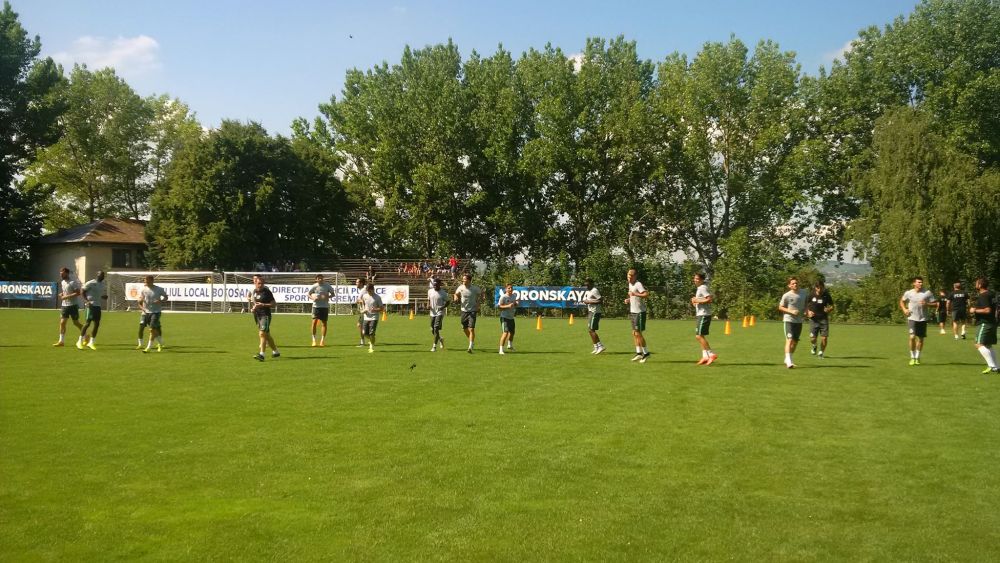 FOTO | Stelistii, asaltati de fani si la antrenamentul de dimineata. Meciul cu FC Botosani se joaca cu casa inchisa! Echipele probabile_1