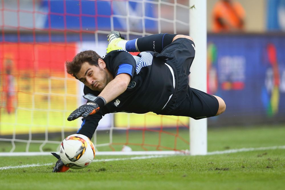 San Iker do Porto | La 34 de ani, Casillas ramane un portar fantastic! Fostul capitan al Realului, trimis "la plimbare" de Perez, erou la Porto_1