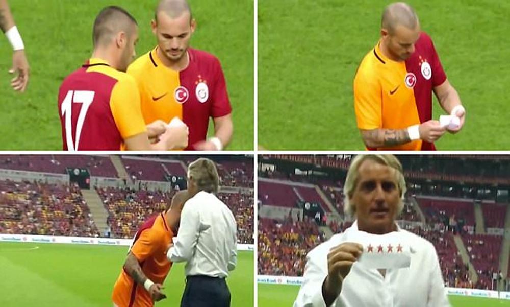 Faza unica in fotbal! Sneijder a primit un biletel pe teren de la antrenorul ADVERSAREI! Ce scria in el_1
