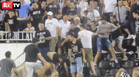 Imagini dure care nu s-au vazut la TV. Ce s-a intamplat in timpul meciului in galeria lui Partizan VIDEO_2