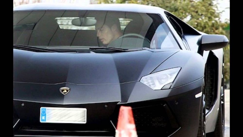 PATRU milioane de euro si peste 4000 de CAI! Cum arata masinile din garajul de LUX al lui Cristiano Ronaldo_12