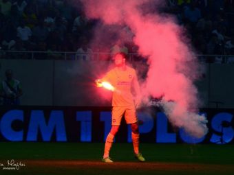 
	Incredibil! Ce masuri au luat jandarmii dupa Steaua - Dinamo: sute de torte in tribune si petarde care au explodat langa jucatori
