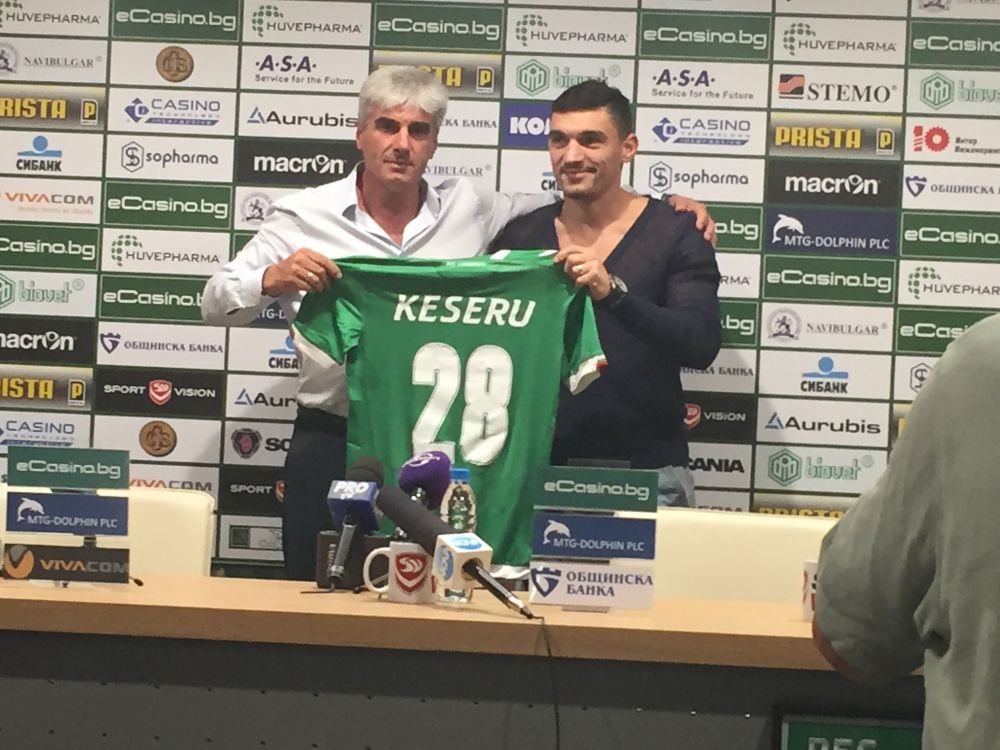 FOTO | Keseru a fost prezentat oficial in Bulgaria, la Ludogorets: "Abia astept sa dau goluri aici, vreau sa marchez si cu Litex"_2