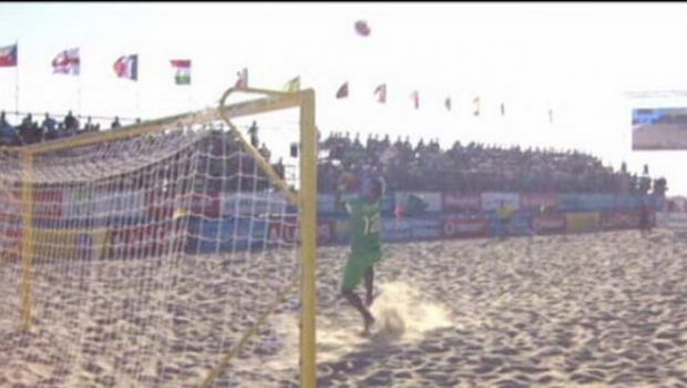 
	Fostul rapidist Andrade a incasat un gol de poveste! Reusita SENZATIONALA la fotbal pe plaja! VIDEO
