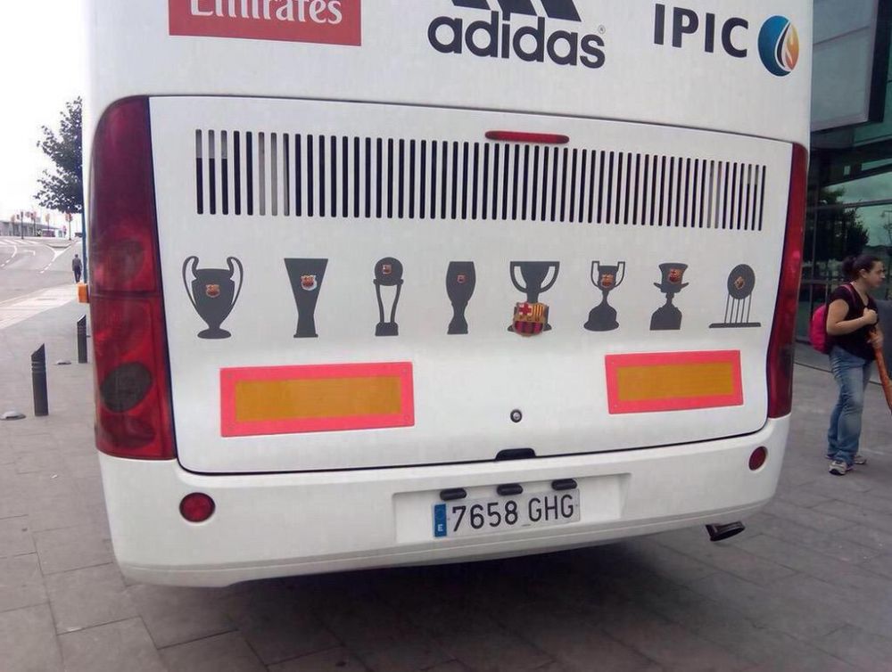 Umilinta pentru Ronaldo si Real la Gijon! Ce au gasit madrilenii cand s-au intors la autocar! FOTO_1
