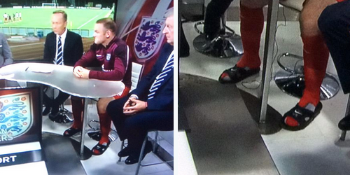 "Rooney, ce sunt alea?" Moment incredibil cu Rooney LIVE la TV dupa 6-0 cu San Marino. Cum a venit incaltat in studio. FOTO_2