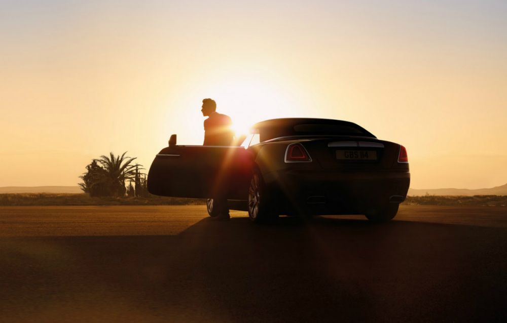 Rolls Royce a lansat cea mai LUXOASA decapotabila din lume! Vezi cum arata Dawn, modelul pregatit pentru tinerii miliardari! FOTO_12