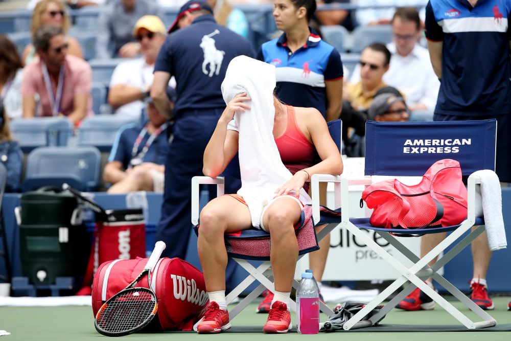 GALERIE FOTO | Filmul unei semifinale dramatice. Simona Halep a ratat sansa unei finale la US Open, dupa ce a prins-o pe Flavia Pennetta intr-o zi formidabila_19