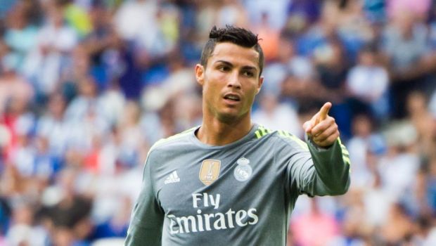 
	Discursul emotionant oferit de Cristiano Ronaldo in vestiar inaintea meciului cu Mircea Lucescu din Champions League, dupa ce a dat O MANA de goluri in ultima etapa
