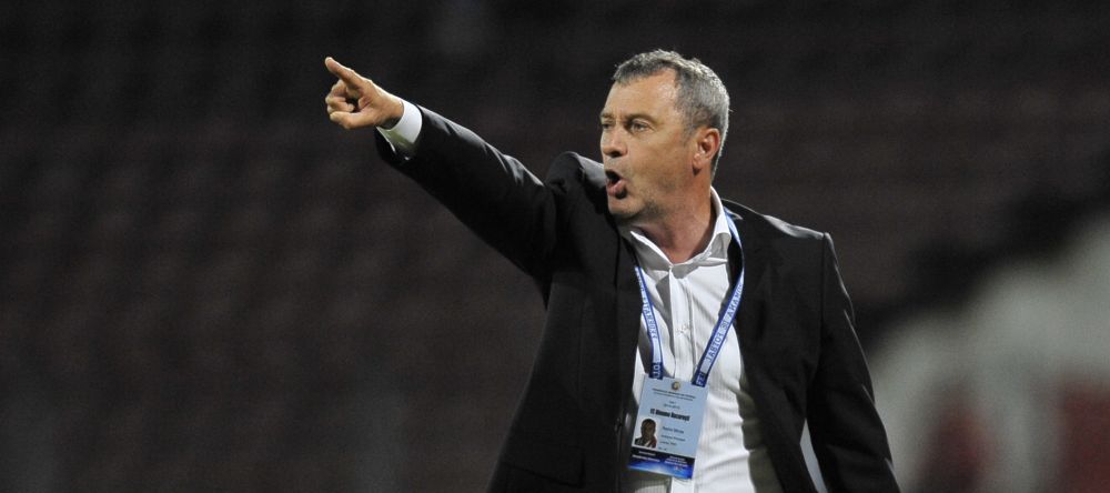 Botosani 1-1 Dinamo: Dinamo e la 3 puncte de lider, Steaua o poate depasi cu o victorie luni | Golul lui Ivan din min 2 ii aduce Craiovei a treia victorie la rand: Petrolul 0-1 Craiova_10