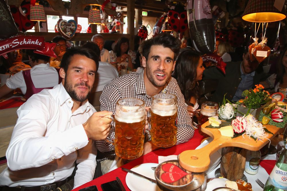 Imagini SENZATIONALE de la Oktoberfest! Cum au petrecut jucatorii lui Bayern in oras_7