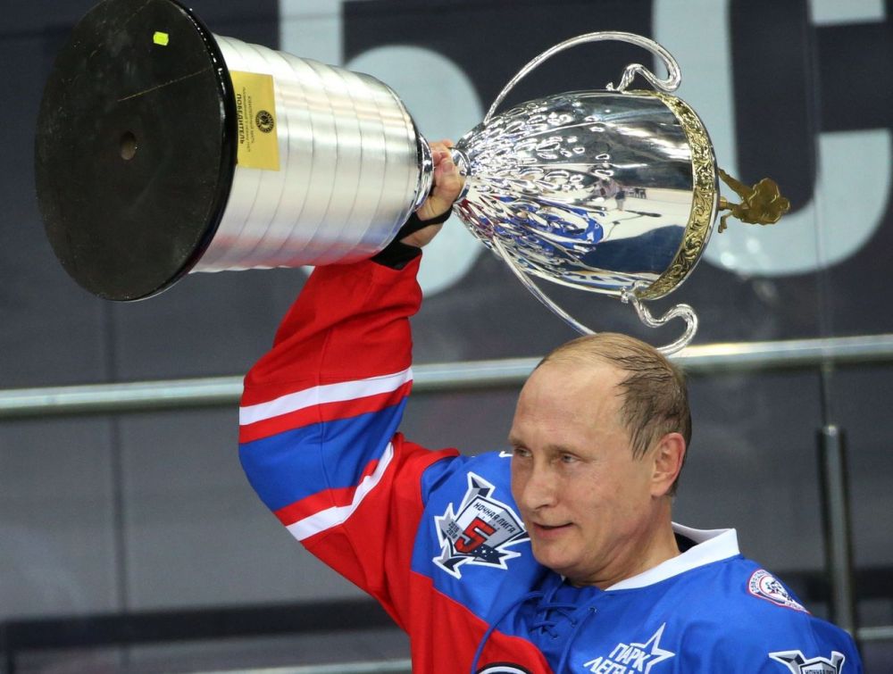 Putin a facut senzatie de ziua lui! Ce s-a intamplat in meciul de hochei pe care l-a disputat impotriva fostelor glorii NHL_1