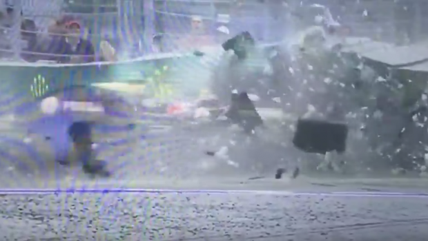 
	Accident socant la Soci! Grosjean si-a PULVERIZAT masina, dar a scapat nevatamat! VIDEO
