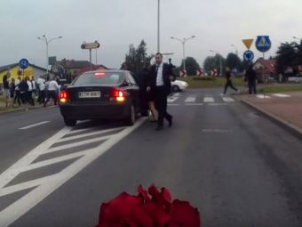 
	HAOS pe strazile din Varsovia! Ce se intampla cand fanii Legiei si cei ai Wislei se intalnesc la o nunta! VIDEO
