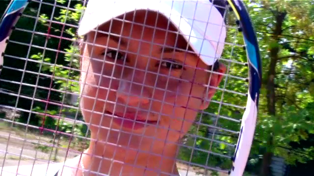 EROI.RO | "Toata lumea mi-a spus ca nu am nicio sansa in tenis", dar ea a reusit sa castige Roland Garros la junioare. Povestea unica a Ioanei Rosca, tanara care promite sa o ia pe urmele lui Halep_1