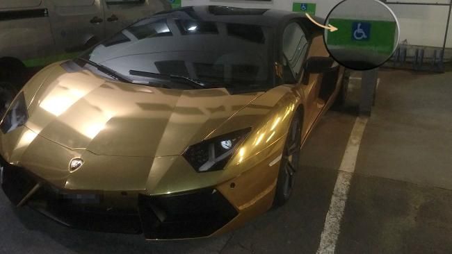 Tupeul fantastic al acestui jucator! Unde si-a parcat Lamborghini-ul de 200.000 de euro placat cu aur. FOTO_2