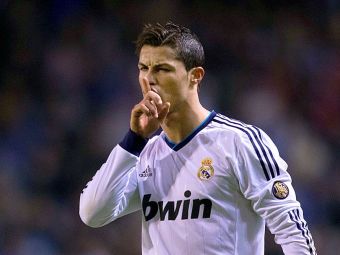 
	Cristiano Ronaldo a cucerit internetul. Starul Realului, cel mai urmarit om din lume, peste Messi, dar si peste Obama, Putin sau Shakira
