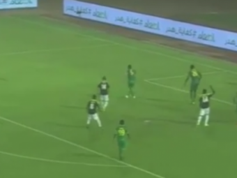 
	Gol SENZATIONAL marcat de Sanmartean in Arabia Saudita! A DISTRUS un adversar inainte sa dea o NEBUNIE de gol
