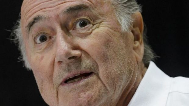 Scandalul FIFA l-a bagat in spital pe Blatter! Seful suspendat al fotbalului s-a internat dupa ce a CEDAT nervos