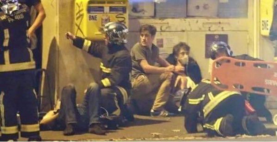 INCREDIBIL! Un jucator din Premier League a postat o poza din Paris cu cateva ore inainte de atentate! Cum a fost surprins dupa explozii_2