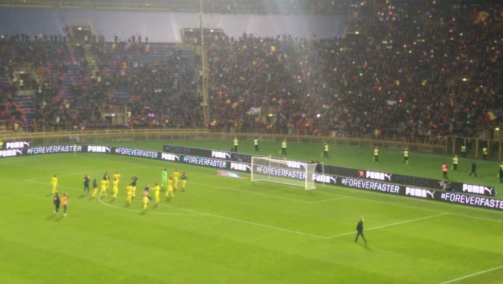 Ce seara frumoasa la Bologna! Romanii s-au bucurat din nou de fotbal: Italia 2-2 Romania! Meci special la ProTV in memoria victimelor de la #Colectiv VIDEO_26