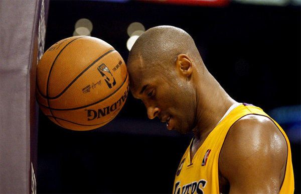Kobe has signed off! Povestea omului care s-a apropiat cel mai mult de Jordan: "Era un mercenar imposibil de antrenat"_4
