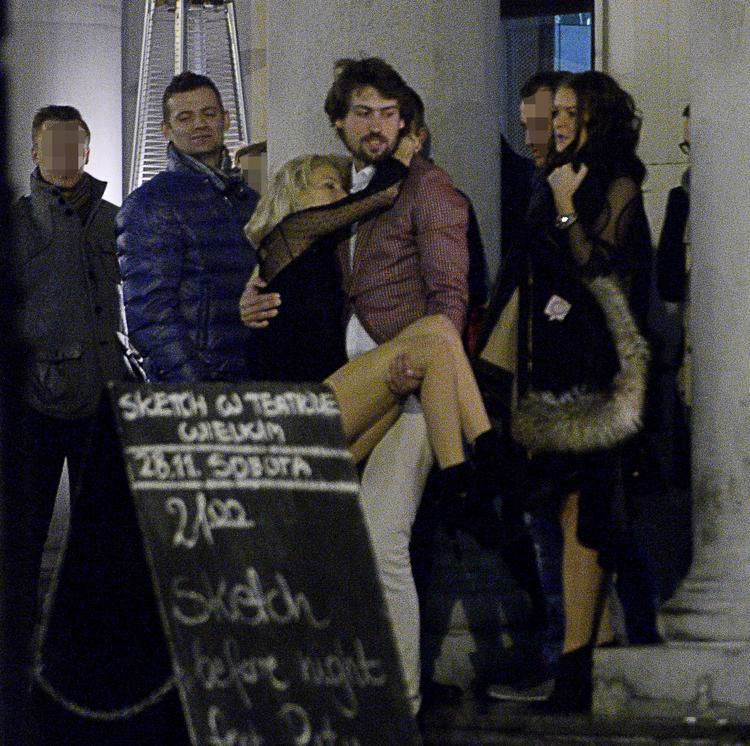 Petrecere MONSTRU pentru o adversara a Simonei Halep! A fost scoasa pe brate din club! FOTO_1